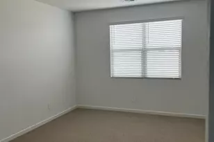 15842 W Gray Fox Trl, Surprise, AZ 85387 - Photo 8