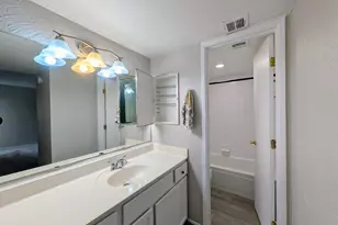 4211 E Palm Ln, Phoenix, AZ 85008 - Photo 24