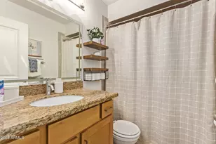 1225 E Medlock Dr, Phoenix, AZ 85014 - Photo 20