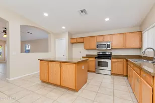 15219 N 174th Dr, Surprise, AZ 85388 - Photo 12