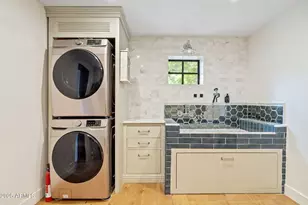 135 E Maryland Ave, Phoenix, AZ 85012 - Photo 26