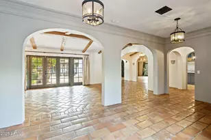 135 E Maryland Ave, Phoenix, AZ 85012 - Photo 12