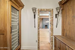 135 E Maryland Ave, Phoenix, AZ 85012 - Photo 22