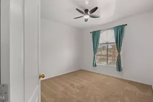 1064 N Portland Ave, Gilbert, AZ 85234 - Photo 34