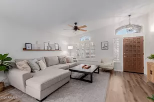 3401 E Utopia Rd, Phoenix, AZ 85050 - Photo 10