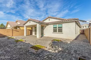 737 E Betsy Ln, Gilbert, AZ 85296 - Photo 30