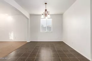 27103 N 174th Dr, Surprise, AZ 85387 - Photo 10