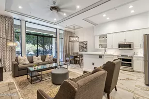 2802 E Camino Acequia Dr, Phoenix, AZ 85016 - Photo 10