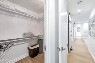 2802 E Camino Acequia Dr, Phoenix, AZ 85016 - Photo 16