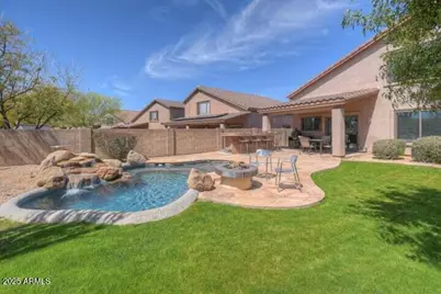 10429 E Hillery Drive, Scottsdale, AZ 85255 - Photo 2