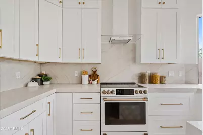 9143 E Topeka Drive, Scottsdale, AZ 85255 - Photo 12