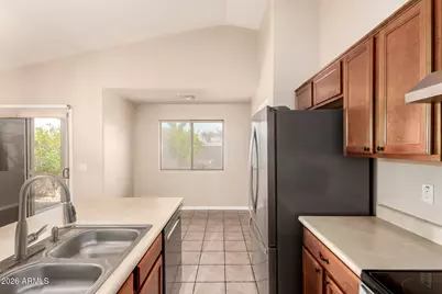 5609 S 31st Drive, Phoenix, AZ 85041 - Photo 14