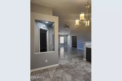 11954 W Holly Street, Avondale, AZ 85392 - Photo 6