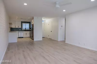 1450 E Bethany Home Road #31, Phoenix, AZ 85014 - Photo 6