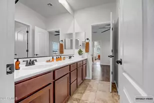 29247 N 70th Ave, Peoria, AZ 85383 - Photo 16