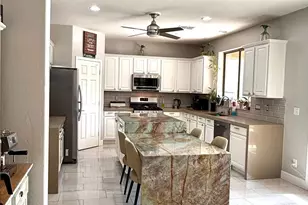 3337 W Thoreau Ln, Anthem, AZ 85086 - Photo 44