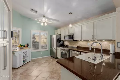 4309 E Tether Trail, Phoenix, AZ 85050 - Photo 8