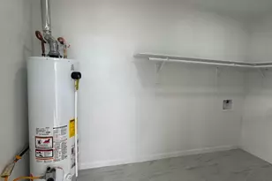 8045 N 29th Ave, Phoenix, AZ 85051 - Photo 20