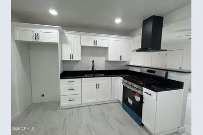 8045 N 29th Avenue, Phoenix, AZ 85051 - Photo 4