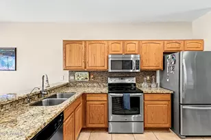 22306 N Greenland Park Dr, Maricopa, AZ 85139 - Photo 10
