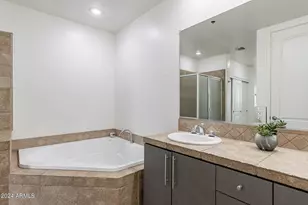 17 W Vernon Ave W, Phoenix, AZ 85003 - Photo 28