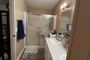 10529 N Hillside Dr, Casa Grande, AZ 85122 - Photo 14