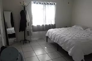 8151 W Clarendon Ave, Phoenix, AZ 85033 - Photo 14