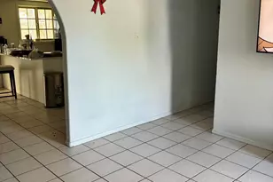 8151 W Clarendon Ave, Phoenix, AZ 85033 - Photo 4