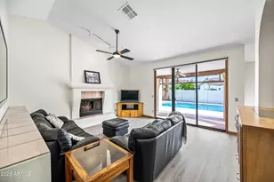 7833 S Terrace Rd, Tempe, AZ 85284 - Photo 4