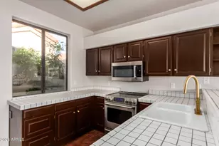10113 N 103rd St, Scottsdale, AZ 85258 - Photo 18