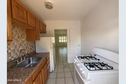 1801 N 7th Avenue N, Phoenix, AZ 85007 - Photo 2