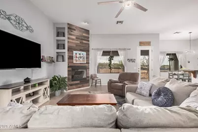 42419 N Central Avenue, Desert Hills, AZ 85086 - Photo 14