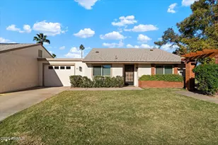 33 Leisure World, Mesa, AZ 85206 - Photo 1