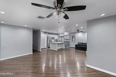 9618 N 66th Drive, Glendale, AZ 85302 - Photo 4