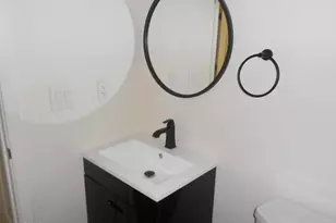 3151 N 36th St, Phoenix, AZ 85018 - Photo 10