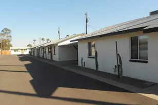 3151 N 36th St, Phoenix, AZ 85018 - Photo 2