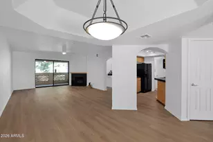 5104 N 32nd St, Phoenix, AZ 85018 - Photo 4