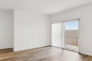 25316 N 184th Ln, Wittmann, AZ 85361 - Photo 10