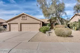 18848 N 93rd St, Scottsdale, AZ 85255 - Photo 2