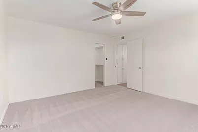 16853 N Meadow Park Drive, Sun City, AZ 85351 - Photo 28