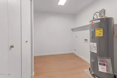 16853 N Meadow Park Drive, Sun City, AZ 85351 - Photo 18