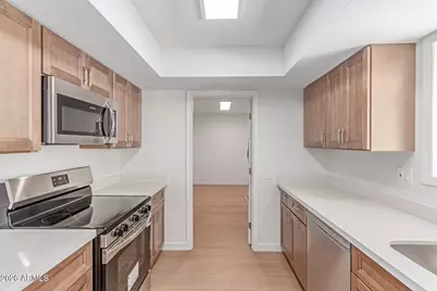 16853 N Meadow Park Drive, Sun City, AZ 85351 - Photo 16