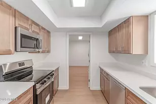 16853 N Meadow Park Dr, Sun City, AZ 85351 - Photo 16