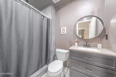 6321 W Cheery Lynn Road, Phoenix, AZ 85033 - Photo 8