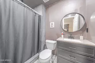 6321 W Cheery Lynn Rd, Phoenix, AZ 85033 - Photo 8