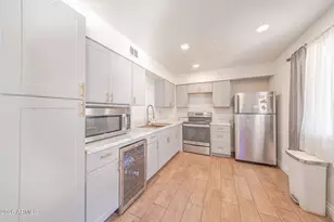 6321 W Cheery Lynn Rd, Phoenix, AZ 85033 - Photo 4