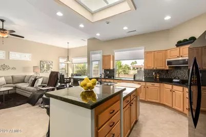 17892 N Bridle Lane, Surprise, AZ 85374 - Photo 14