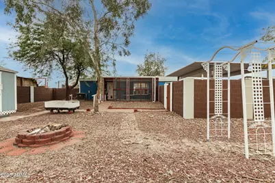 11404 W Custer Road, Arizona City, AZ 85123 - Photo 24