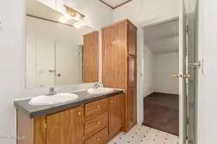 11404 W Custer Rd, Arizona City, AZ 85123 - Photo 12