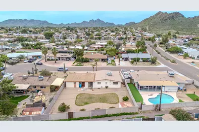 2208 E Sylvia Street, Phoenix, AZ 85022 - Photo 36